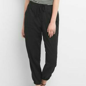 GAP Twill Utility Joggers Black